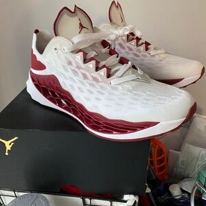 NIke Jordan ZM Trunner Ultimate OK New Mens Size 11.5 New Oklahoma Sooners